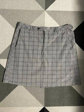 Mountain Hardwear Around Townie Gray Plaid Skirt Hiking Preppy Size 12‎